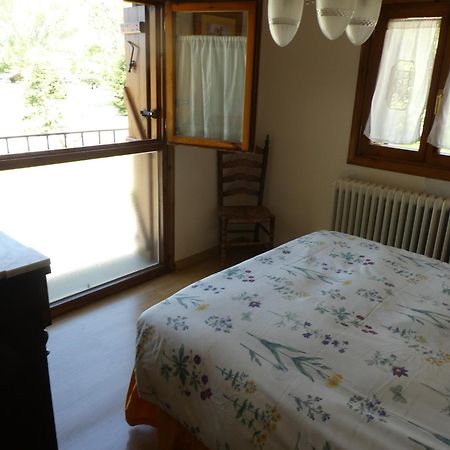 Casa Con Jardin Frente Ciudadela Villa Jaca Eksteriør billede